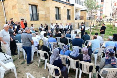 Deprem sonrası yenilenen Zafer Mahallesi'nde talepler dinlendi
