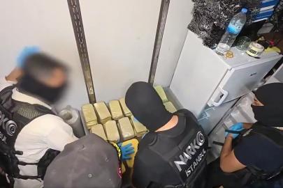İstanbul Beylikdüzü'nde 62 kilo 900 gram uyuşturucu ele geçirildi