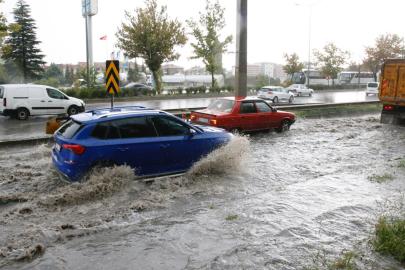 Meteoroloji'den çok kuvvetli ve şiddetli yağış uyarısı