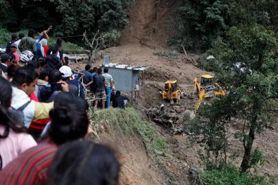 Nepal'de toprak kayması: 7 ölü, 5 kayıp