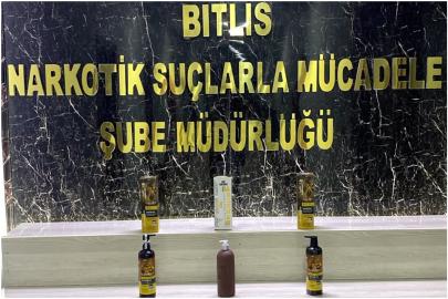 Şampuan şişelerine gizlenmiş 3 kilogram sıvı uyuşturucu ele geçirildi