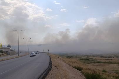 Siirt’te anız yangını: 100 dönümden fazla alan zarar gördü