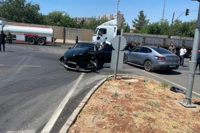 Yanmayan trafik işaretleri zincirleme kazaya neden oldu