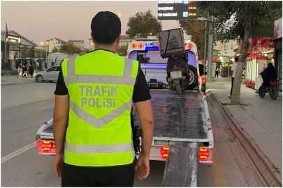 60 gün trafikten menedilen motosiklet sürücüsünün ehliyetine el konuldu