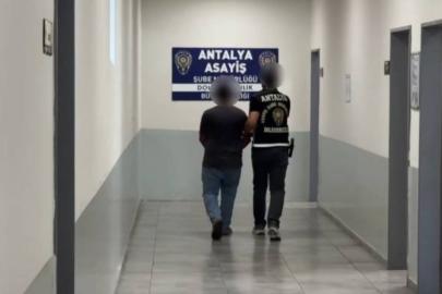 Antalya'da dolandırıcılık şüphelisi suçüstü yakalandı