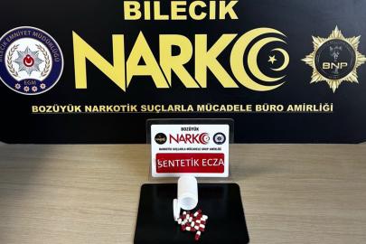Bilecik’te otobüste sentetik ecza ele geçirildi