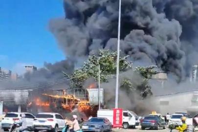 Çin'de restoran yangını: 6 ölü