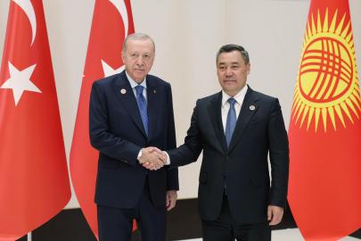 Cumhurbaşkanı Erdoğan, Kırgızistan Cumhurbaşkanı Caparov ile görüştü