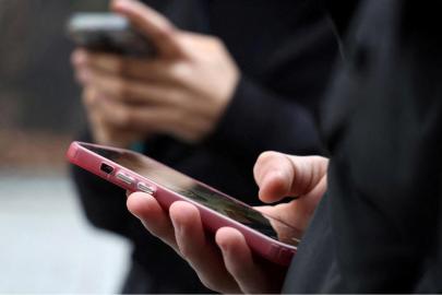Dijital akışa sürekli maruz kalmak zihnin bilgileri işlemesini engelliyor