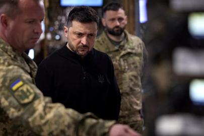 Zelensky: Rusya'ya yönelik yeni uzun menzilli operasyonları onayladım